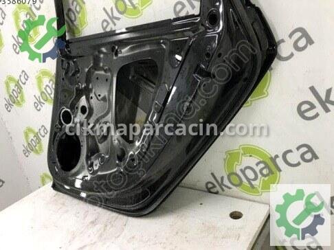 Audi A4 Sağ Arka Kapı 8W0833052 çıkma parça