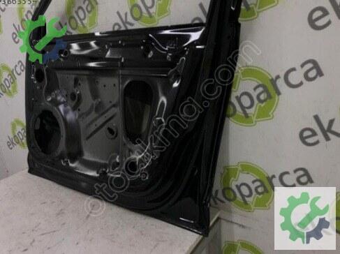 Audi A4 Sağ Ön Kapı 8W0831052 çıkma parça