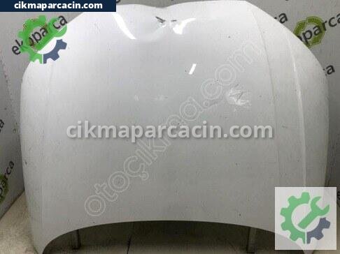 Audi A4 Kaput çıkma parça