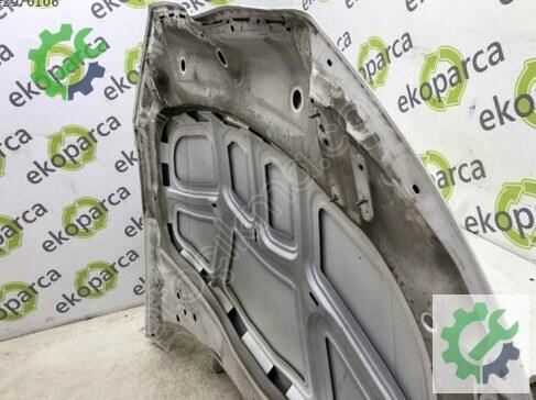Audi A4 Kaput 8W0823029 çıkma parça