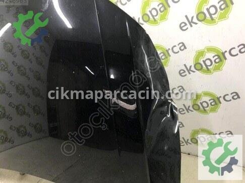 Audi A4 Kaput 8W0823029 çıkma parça