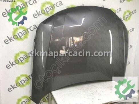 Audi A4 Kaput 8W0823029 çıkma parça