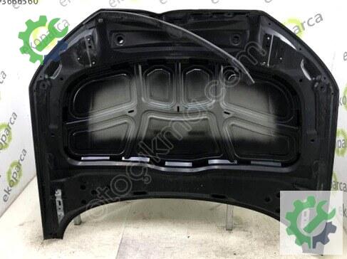 Audi A4 Kaput 8W0823029 çıkma parça