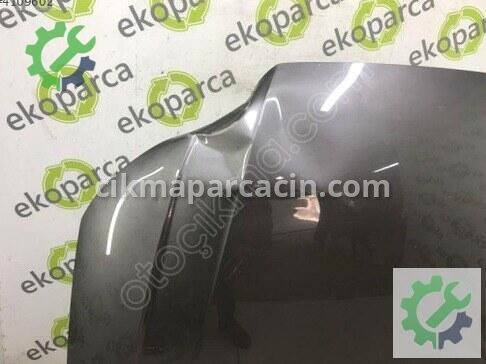 Audi A4 Kaput 8W0823029 çıkma parça