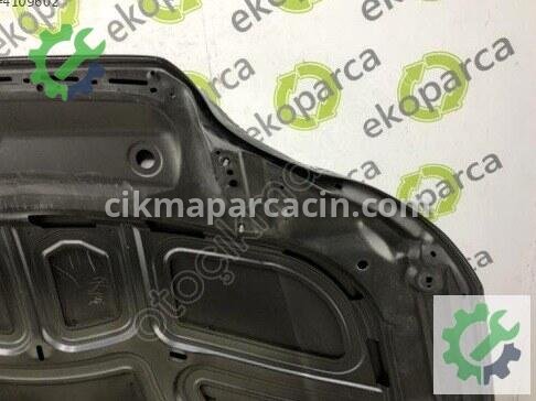 Audi A4 Kaput 8W0823029 çıkma parça