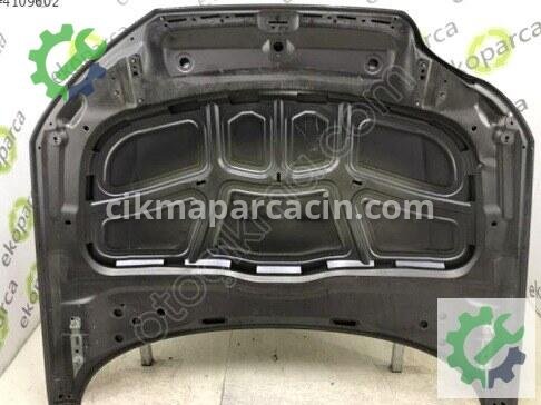 Audi A4 Kaput 8W0823029 çıkma parça