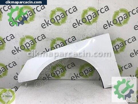 Audi A4 Sol Çamurluk çıkma parça