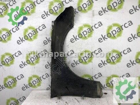 Audi A4 Sol Çamurluk 8W0821105A çıkma parça