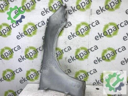 Audi A4 Sol Çamurluk 8W0821105A çıkma parça