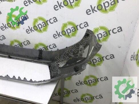 Audi A4 Ön Tampon 8W0807437AH çıkma parça