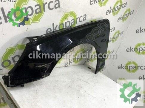 Audi A4 Sol Ön Çamurluk 8W0821105D çıkma parça
