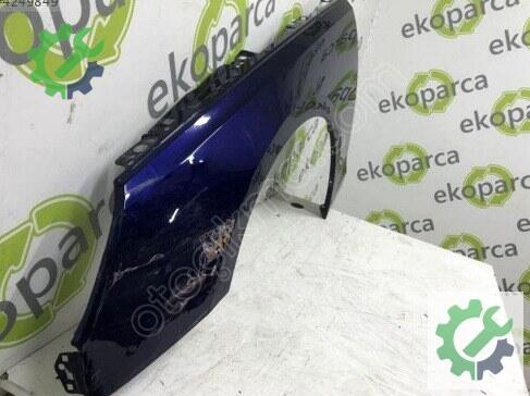 Audi A4 Sol Ön Çamurluk 8W0821105D çıkma parça