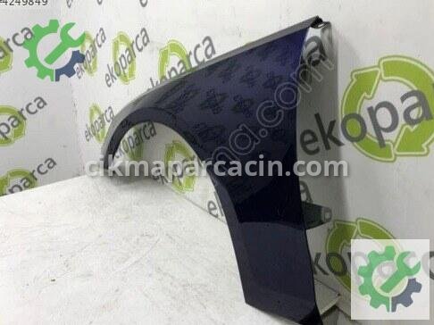 Audi A4 Sol Ön Çamurluk 8W0821105D çıkma parça