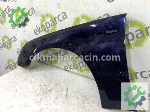 Audi A4 Sol Ön Çamurluk 8W0821105D çıkma parça