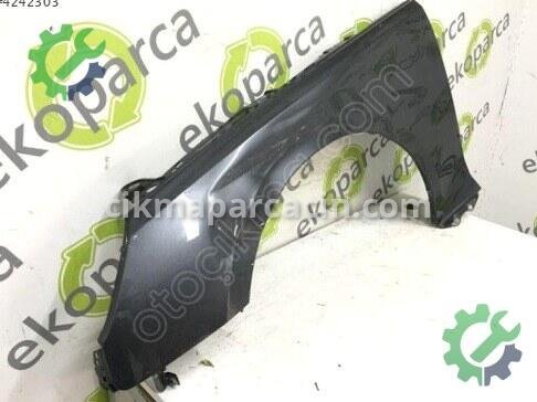 Audi A4 Sol Ön Çamurluk 8W0821105D çıkma parça