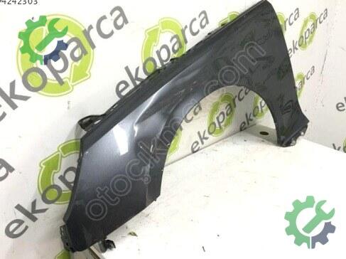 Audi A4 Sol Ön Çamurluk 8W0821105D çıkma parça