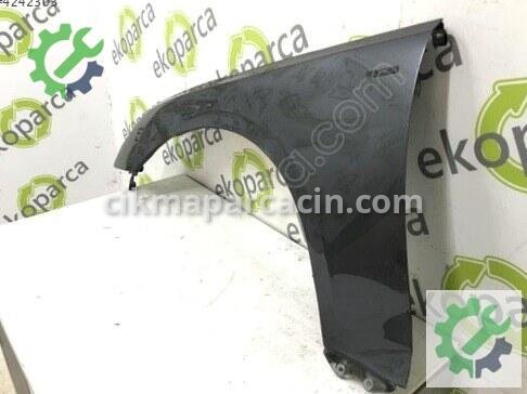 Audi A4 Sol Ön Çamurluk 8W0821105D çıkma parça