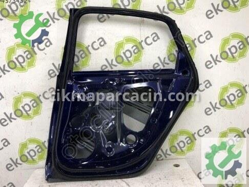 Audi A4 Sağ Arka Kapı 8W0833052B çıkma parça