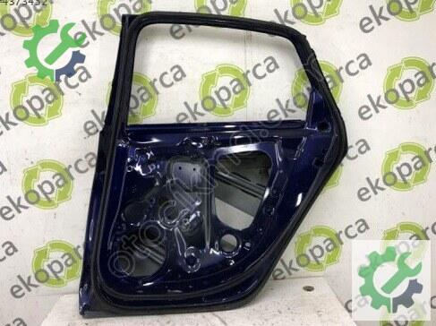Audi A4 Sağ Arka Kapı 8W0833052B çıkma parça