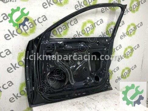 Audi A4 Sağ Ön Kapı 8W0831052B çıkma parça