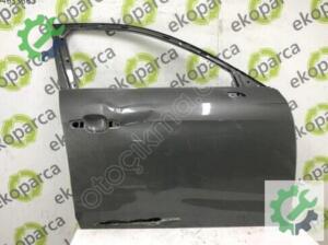 AUDI A4 2019 2024 SAĞ ÖN KAPI 8W0831052B