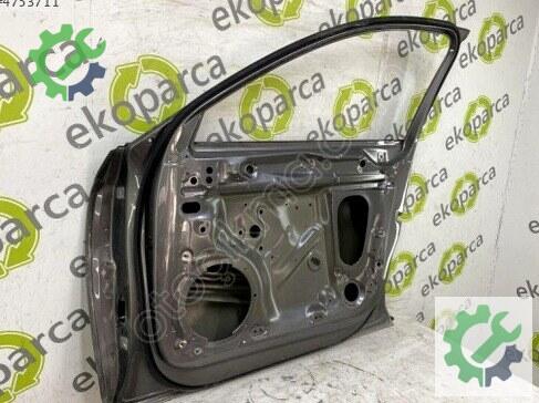 Audi A4 Sağ Ön Kapı 8W0831052B çıkma parça
