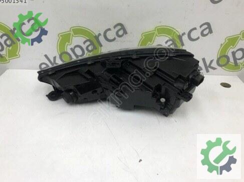 Audi A4 Sağ Ön Far 8W0941034D çıkma parça