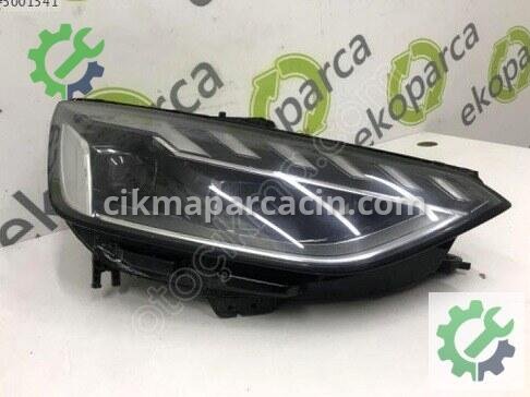 Audi A4 Sağ Ön Far 8W0941034D çıkma parça