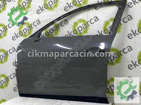 Audi A4 Sol Ön Kapı 8W0831051B çıkma parça