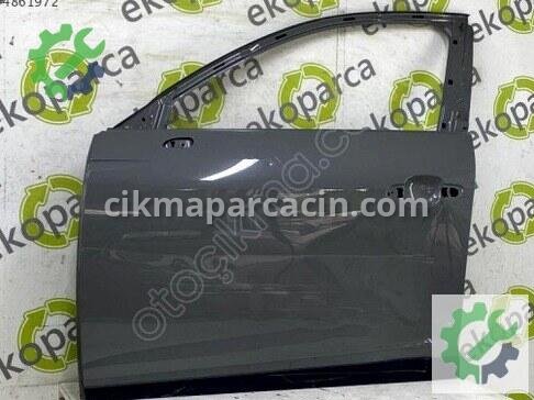 Audi A4 Sol Ön Kapı 8W0831051B çıkma parça