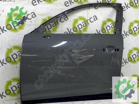 Audi A4 Sol Ön Kapı 8W0831051B çıkma parça