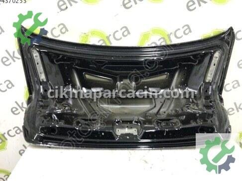 Audi A4 Bagaj Kapağı 8W5827025E çıkma parça