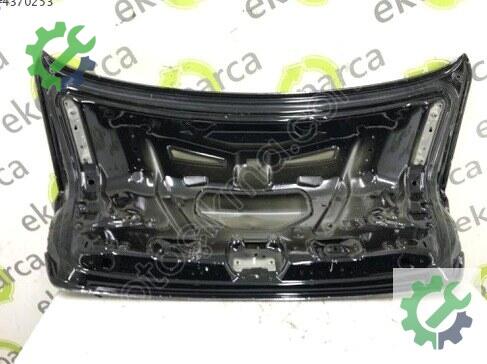 Audi A4 Bagaj Kapağı 8W5827025E çıkma parça