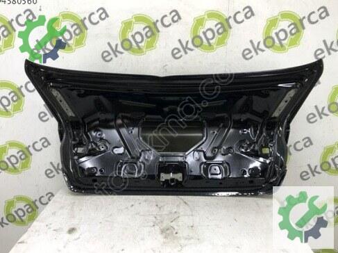 Audi A4 Bagaj Kapağı 8W5827025E çıkma parça