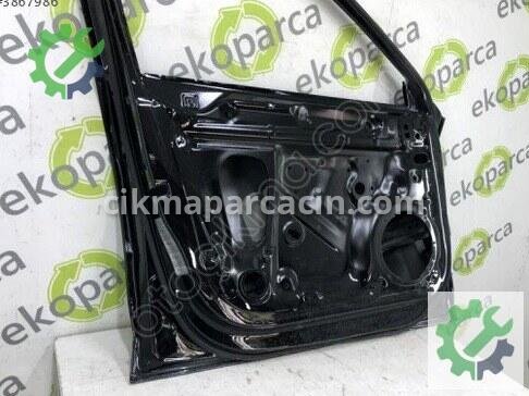Audi A4 Sol Ön Kapı 8W0831051B çıkma parça