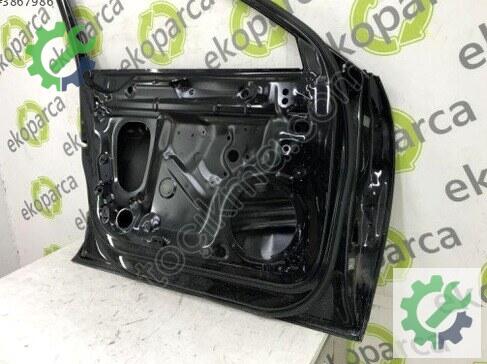 Audi A4 Sol Ön Kapı 8W0831051B çıkma parça
