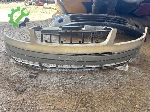Audi A4 Ön Tampon çıkma parça