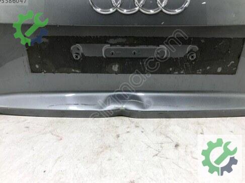 Audi A5 Bagaj Kapağı 8F0827023D çıkma parça