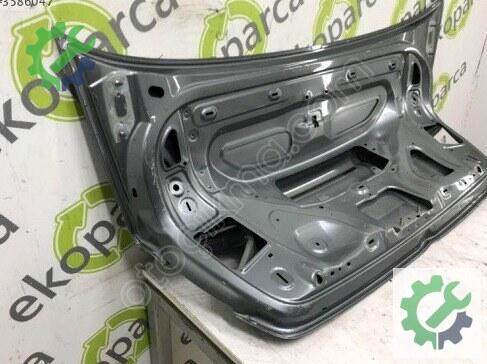 Audi A5 Bagaj Kapağı 8F0827023D çıkma parça