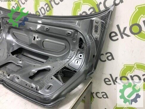 Audi A5 Bagaj Kapağı 8F0827023D çıkma parça