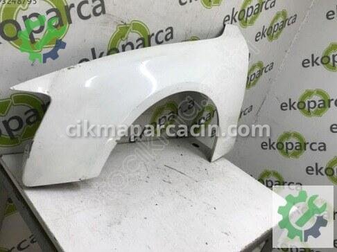 Audi A5 Sol Ön Çamurluk 8T0821105 çıkma parça