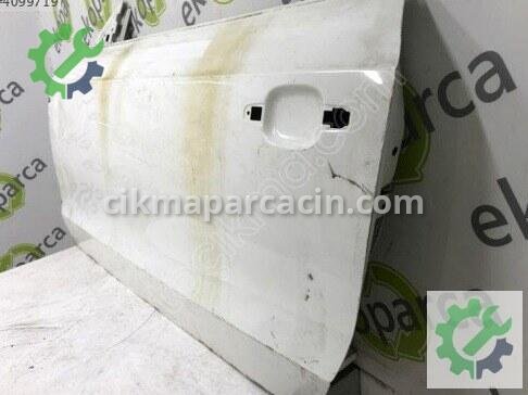 Audi A5 Sol Ön Kapı 8T0831051C çıkma parça