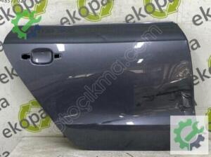 AUDI A5 2008 2016 SAĞ ARKA KAPI 8T8833052D