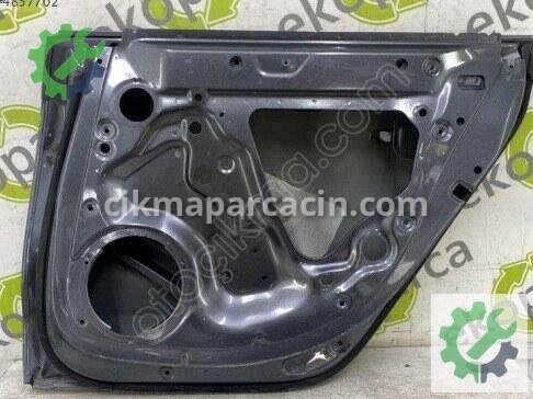 Audi A5 Sağ Arka Kapı 8T8833052D çıkma parça