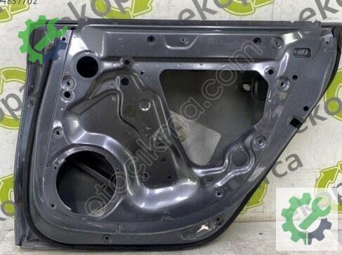 Audi A5 Sağ Arka Kapı 8T8833052D çıkma parça