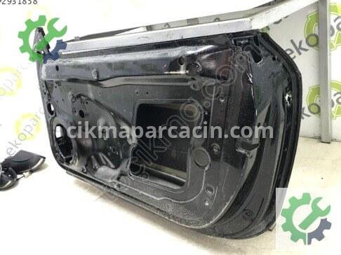 Audi A5 Sağ Ön Kapı 8T0831052C çıkma parça