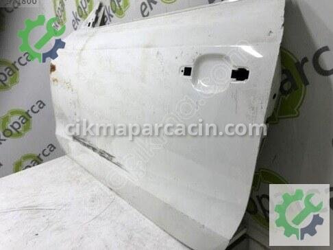 Audi A5 Sol Ön Kapı 8T0831051C çıkma parça