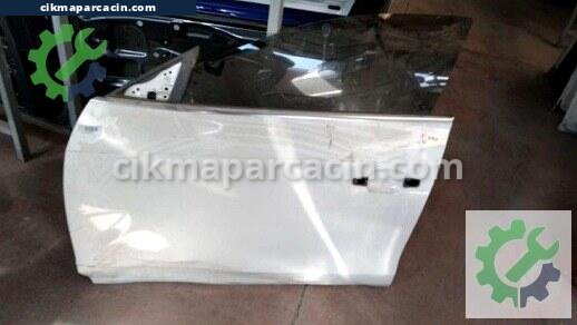Audi A5 Sol Ön Kapı çıkma parça
