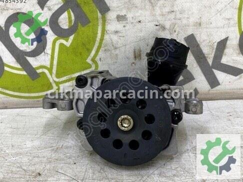 Audi A5 Yağ Pompası 05L115103D çıkma parça