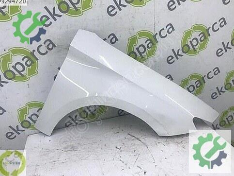 Audi A5 Sağ Ön Çamurluk 8W6821106B çıkma parça